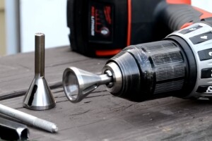 Uniburr s lakoćom popravlja oštećene vrhove vijaka