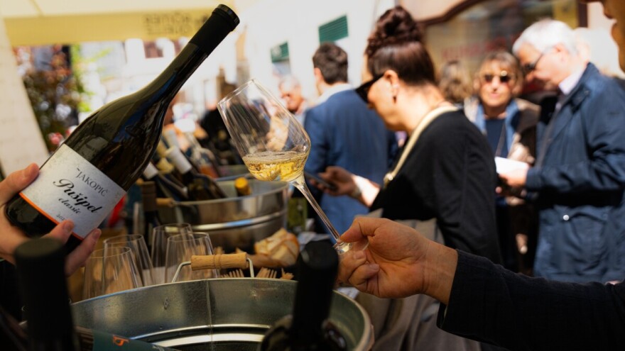 Započela je vinska manifestacija Urbanovo, ne propustite Festival pušipela