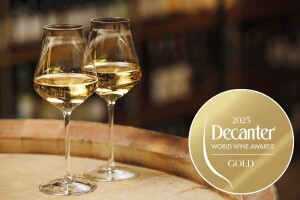 Dekanter 2025: Veliki uspeh domaćih vinarija, imamo sedam zlatnih medalja!
