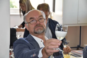 Ususret Sabatini: Pijemo 50 puta manje pjenušca od Francuza