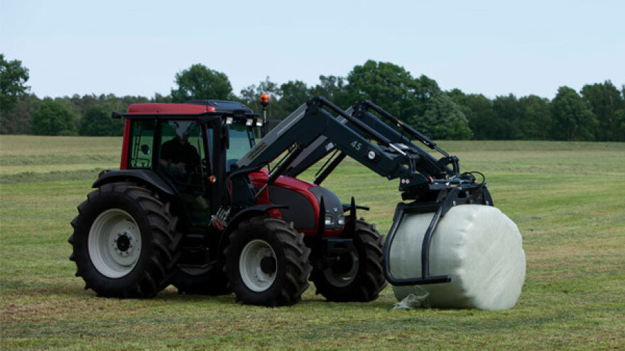 Traktor Valtra A