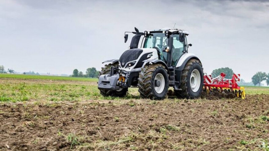 Valtra Versu T254 je traktor godine 2018!