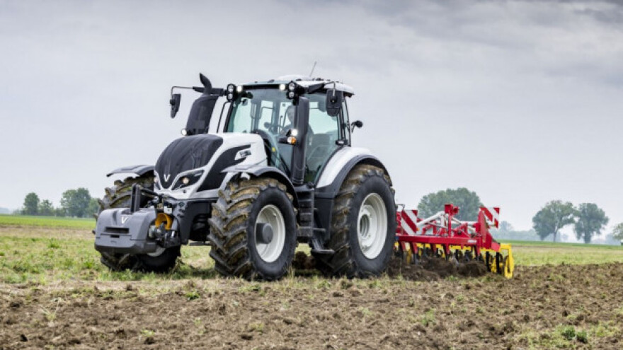 Poslednja reč tehnologije -Valtra T254 traktor