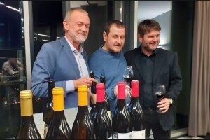 Igor Ivanić izabrao je teži put, proizvodnju eko vina od autohtonog škrleta i crnog pinota