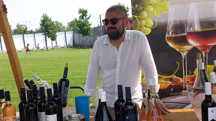 Vinogradari se nadaju sunčanim danima - šta će biti sa kvalitetom vina?