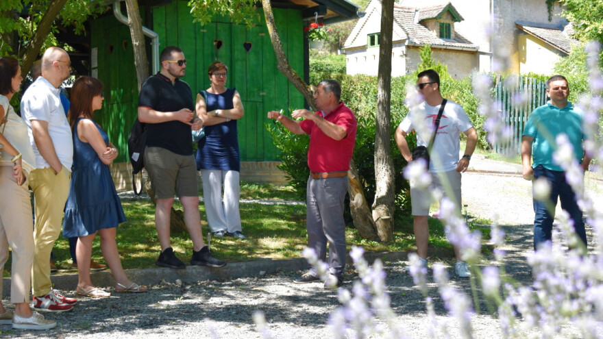 Vinaru Kolaru i keramičaru Asztalošu gosti dolaze iz Njemačke, Nizozemske, čak i Amerike