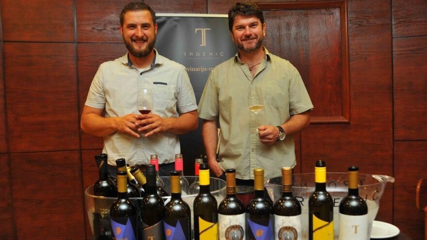 Složna braća Trdenić grade uspješnu vinsku priču sa škrletom