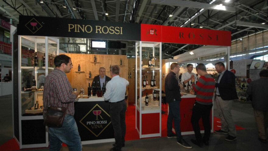 Rekordna Vinistra: 130 izlagača vina, sira, pršuta!