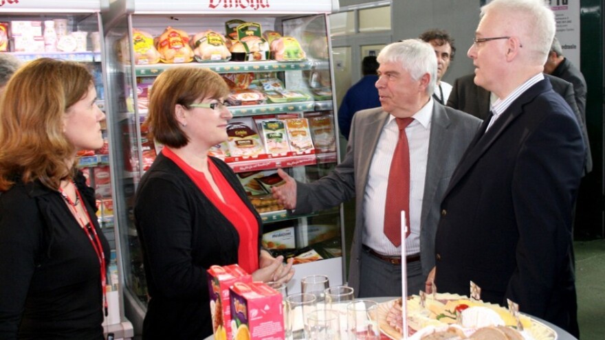 Vindija i Konzum u pomoć mljekarima?