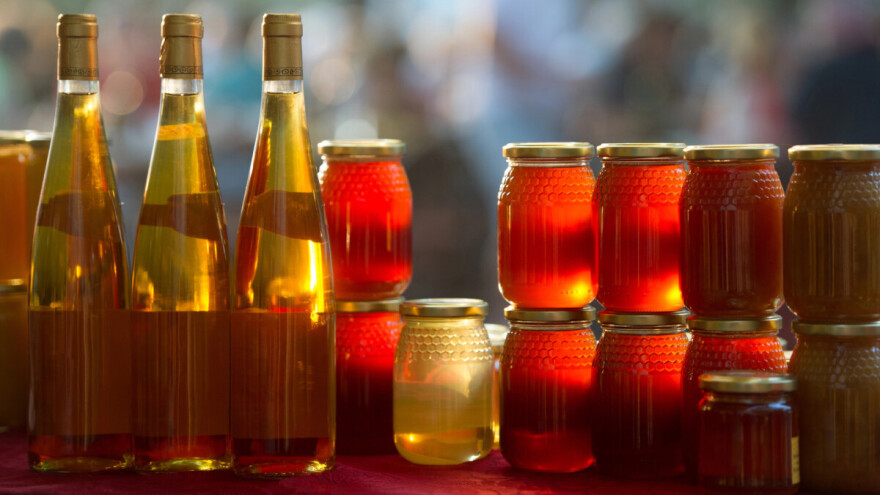 Sajam meda i vina u Negotinu 11. i 12. maja - i predavanje i zabava