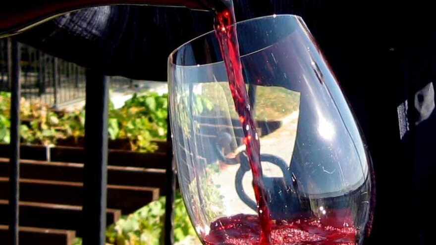 Rakijari i vinogradari - šta će izvući iz "pokislog" voća?