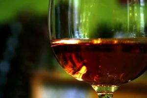 Narandžasto vino - maceracija belog grožđa