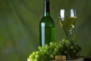 Na vinima upozorenja o štetnost alkohola