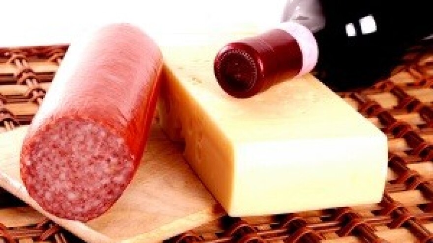 Turisti jedu uvoznu hranu, a domaći proizvođači zbrajaju minuse