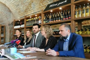 Dani otvorenih podruma u OBŽ: Četiri vinogorja, četiri vikenda vinskog hedonizma