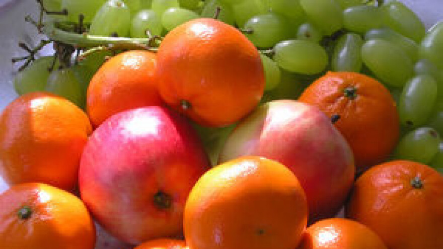 Vlada subvencionira otkup voća