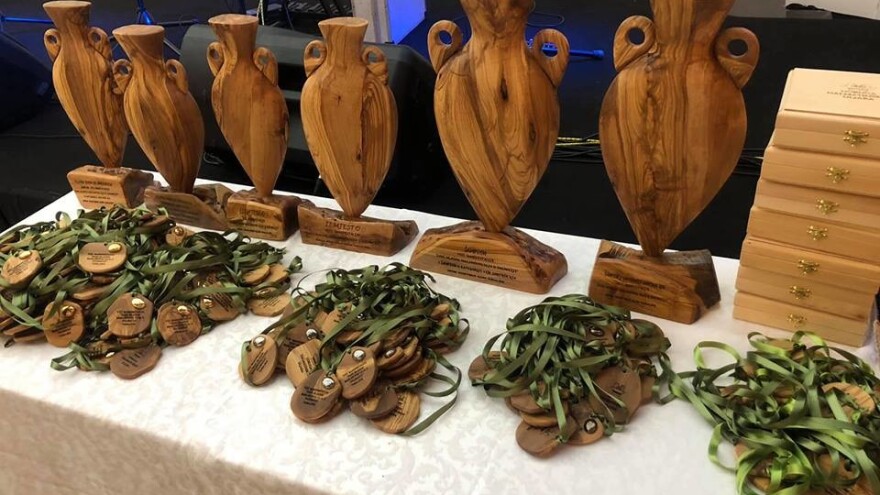 Mlada maslinova ulja: Krvavica najbolja uljarica Vodica!