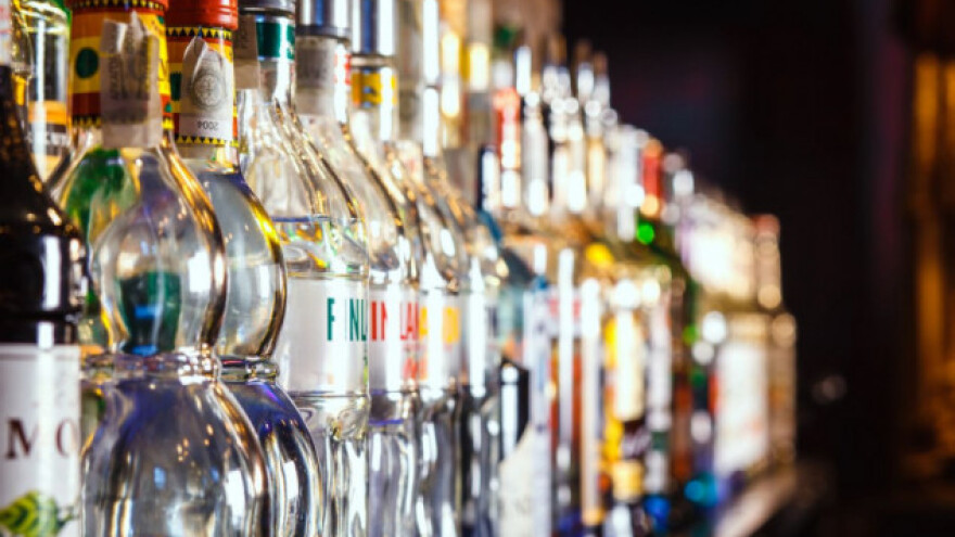 Policija zaplijenila 58 tona lažno označene votke