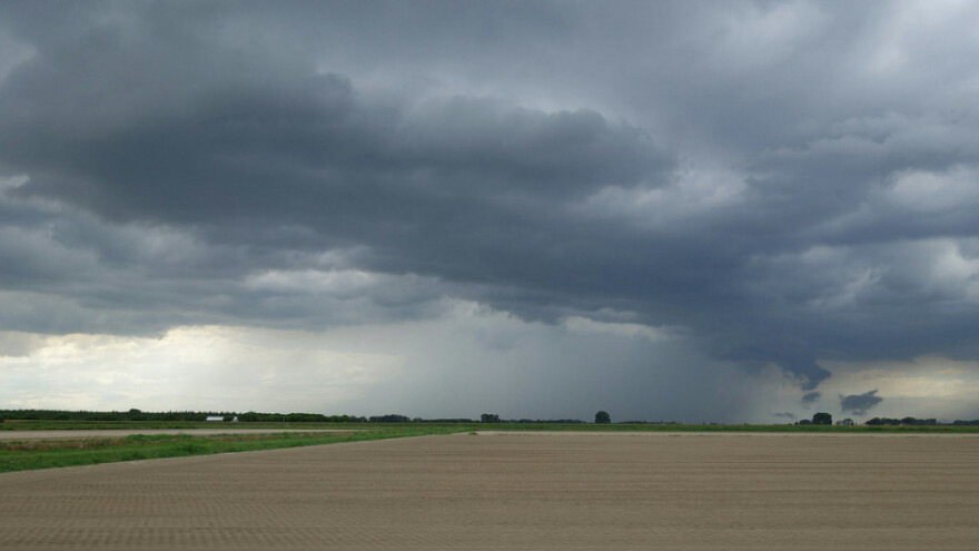 Temperature u minusu, oblačno i kišno