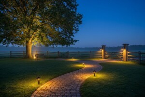 Vrtne svjetiljke za ljepša sela