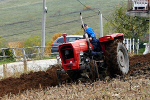 Ne odustaje od sela: Zoran Papić pokazuje kako se od svog rada može živjeti