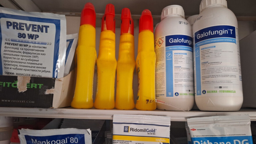 Čime ćemo tretirati voće i povrće umesto mankozeba i drugih, sada već zabranjenih pesticida?