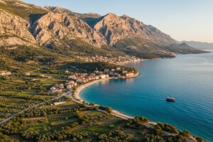Zahuktala (pred)turistička sezona u Općini Gradac