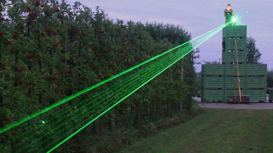 Perad štiti laserima od ptičje gripe