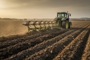 Zašto se nekada oralo i po tri puta pred sjetvu?