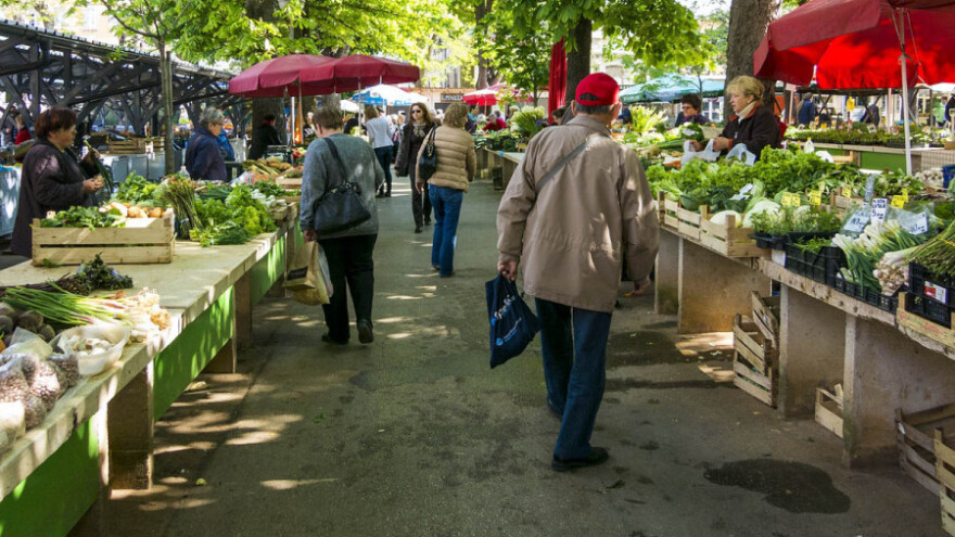Pijace preuzimaju primat supermarketa