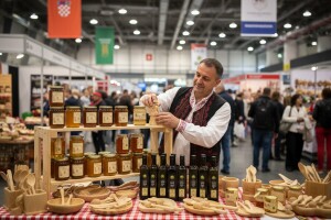 Želite izlagati na Viroexpo 2014?