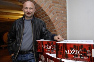 Željko Adžić: Kako je Otto Barić upoznao kutjevačka vina i idu li vina i nogomet zajedno?