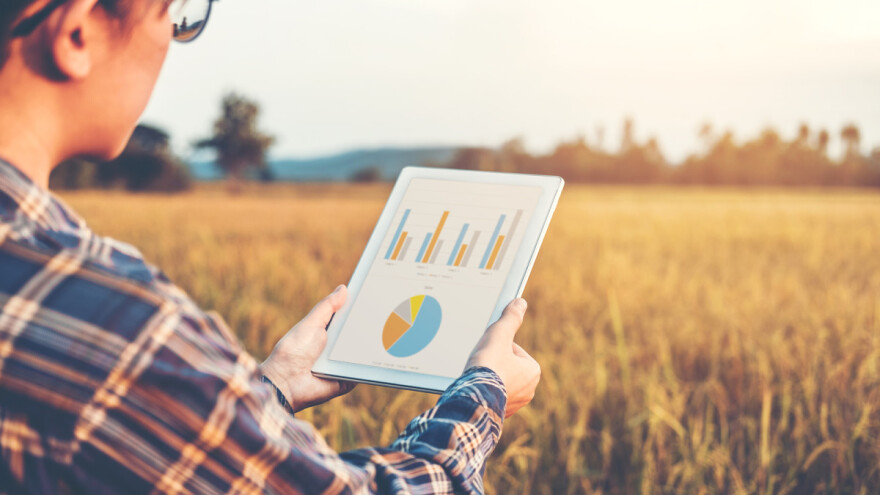 Prijeti li industrijalizacija poljoprivrede stabilizaciji globalne ekonomije ili daje odgovor problemu gladi i siromaštvu?