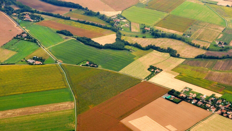 Rastu cijene poljoprivrednog zemljišta, ali i dalje uz velike razlike u regijama