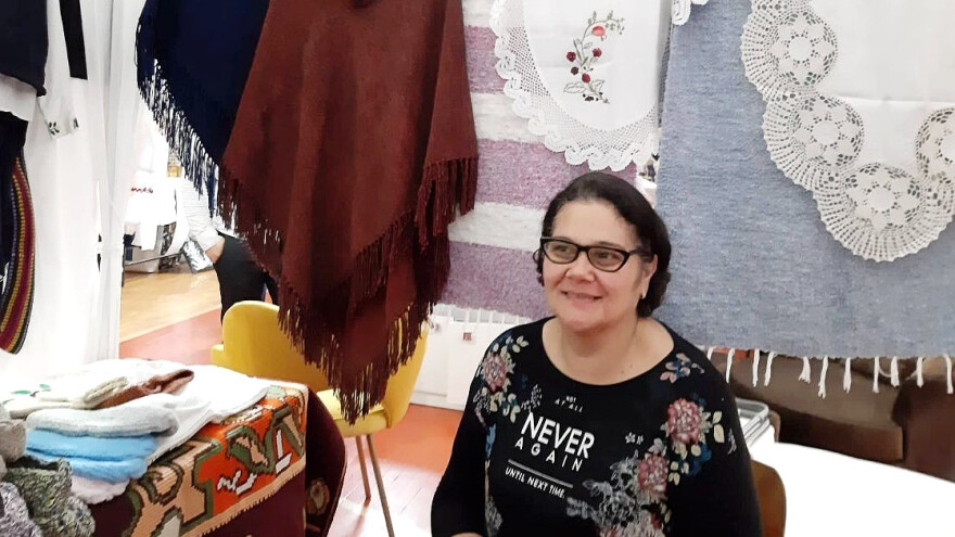 Žena zlatnih ruku kojoj je tkanje postalo zanimanje