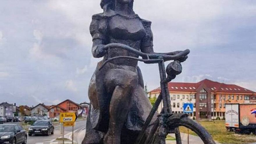 Posavska žena je žena na biciklu