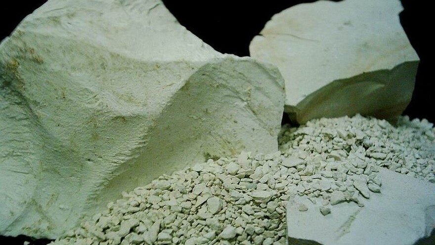 Prednosti upotrebe zeolita u voćarstvu