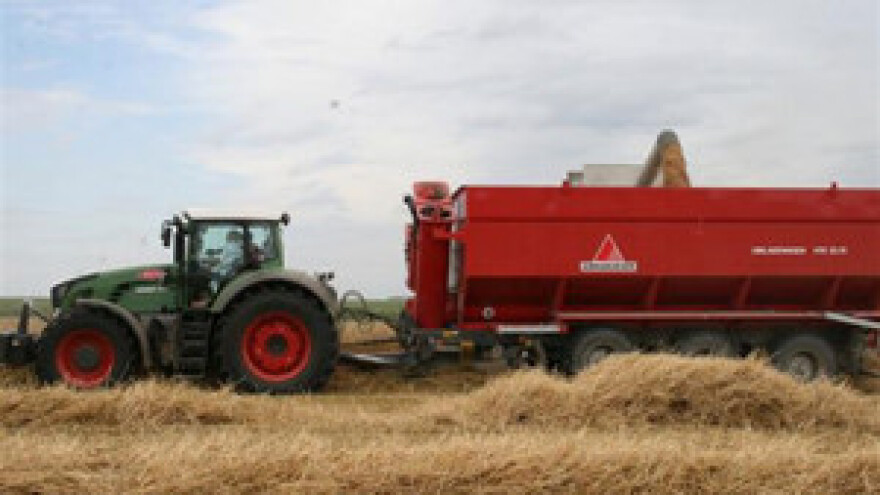 Čobanković opet obećanjima smiruje poljoprivrednike