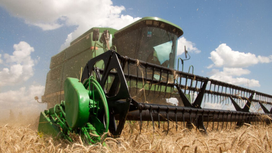 Na području Prijedora završena žetva žitarica