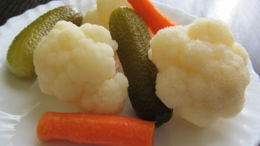 Pripremati zimnicu ili kupovati?