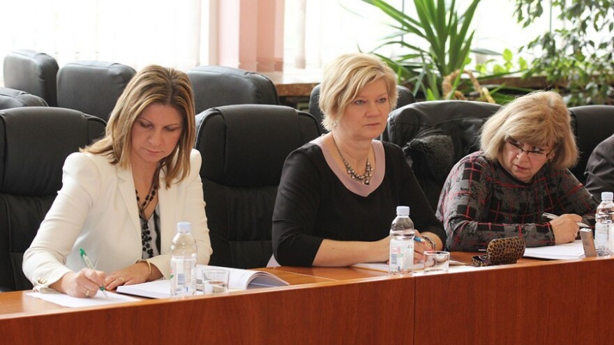 Raspolaganje zemljištem vratiti lokalnoj samoupravi